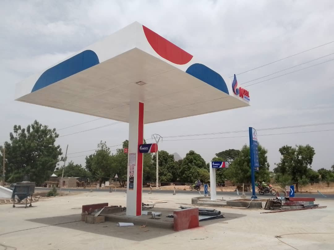 CONSTRUCTION STATION SERVICE MOBYL PETROILUM FIGUIL (LOT AUVENT ET SIGNALETIQUE)